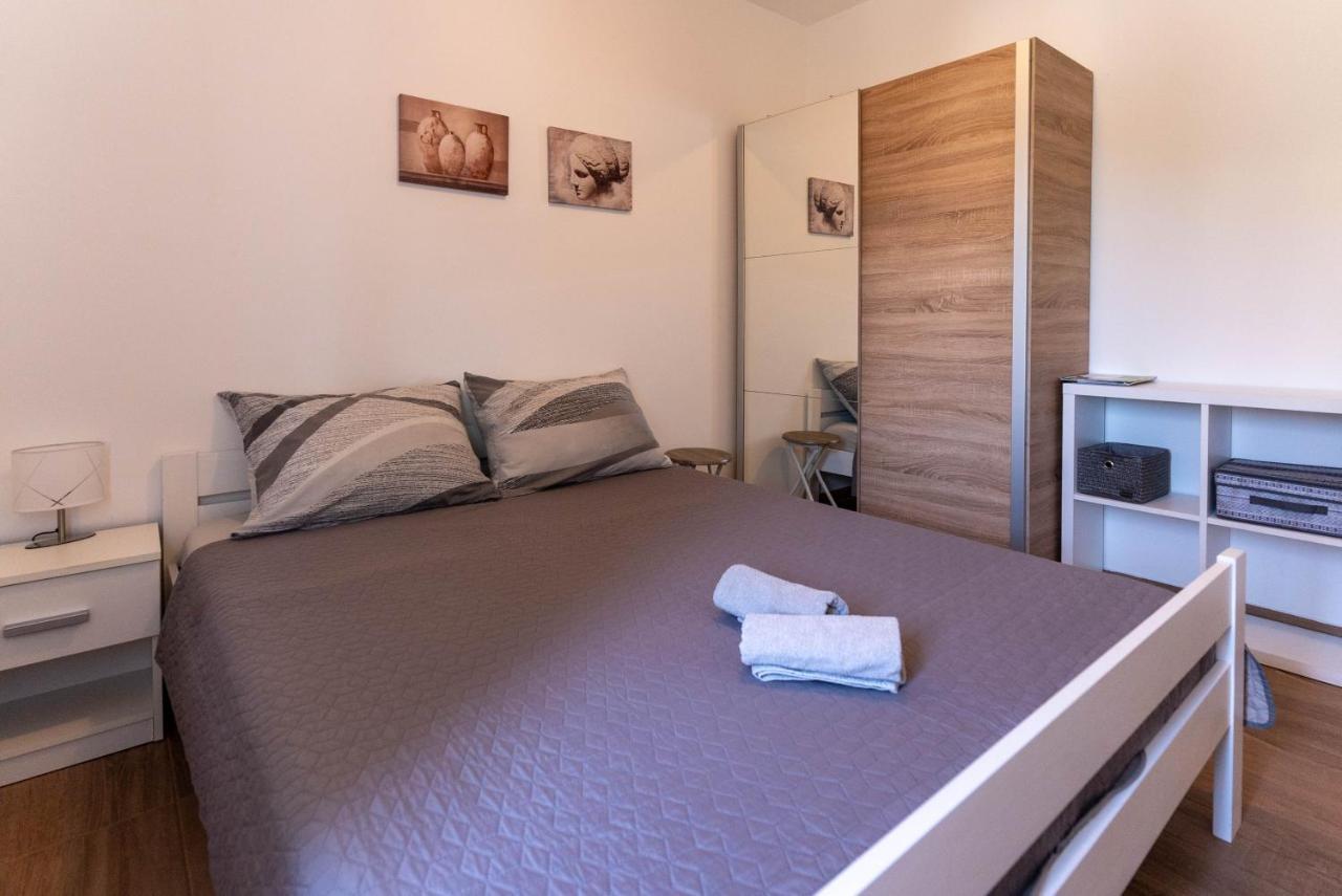 Briuni Riviera Apartment PUY Eksteriør bilde