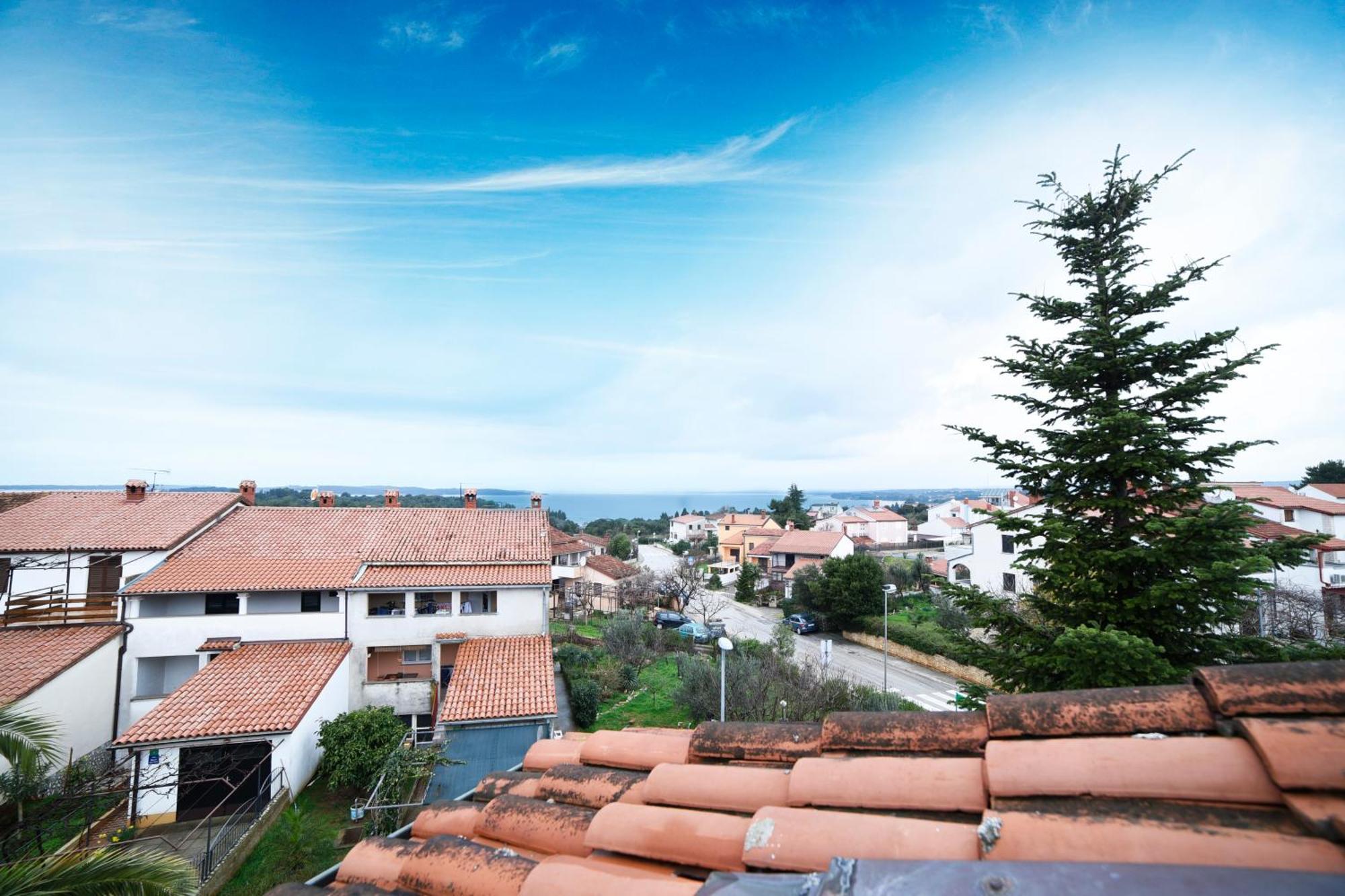 Briuni Riviera Apartment PUY Eksteriør bilde